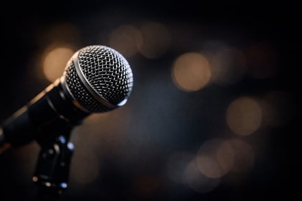 How to Memorize a Speech: The Complete Guide for Speakers Who Want to Own the Stage